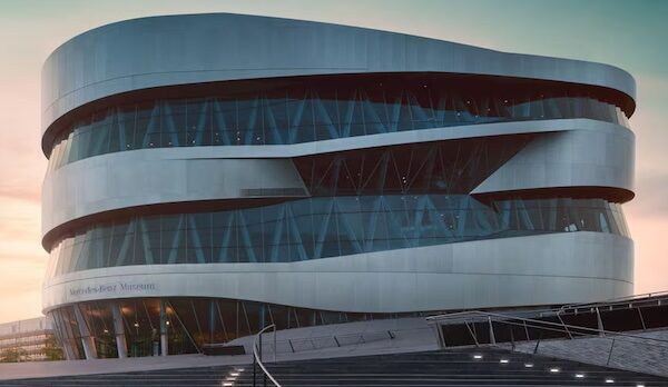 Mercedes-Benz-Museum-Stuttgart